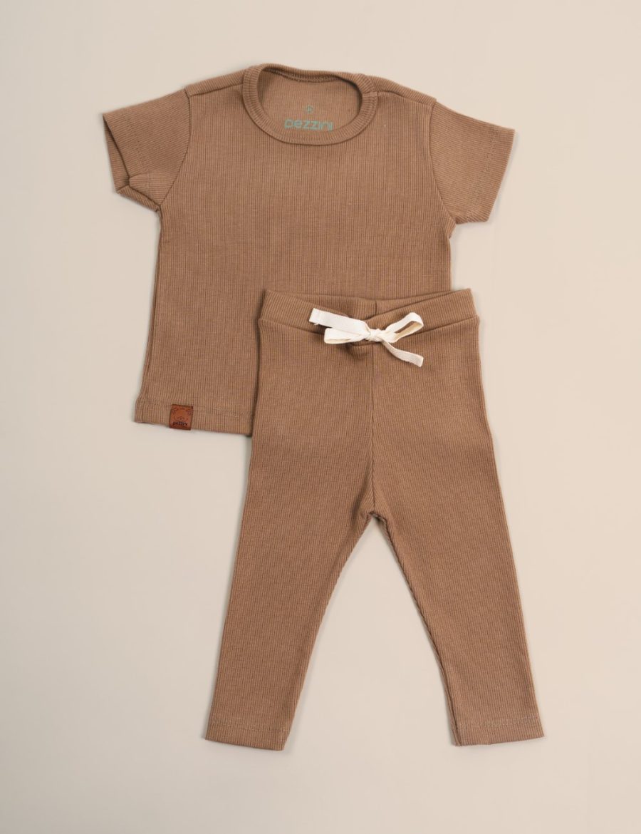 conjunto bebe canelado camiseta e calça com bolso neutro marrom 100 algodão comprar site minimalista unissex macio confortavel